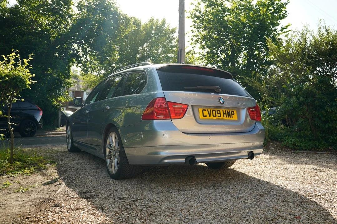 2009 BMW E91 335i Touring - Image 15 of 30
