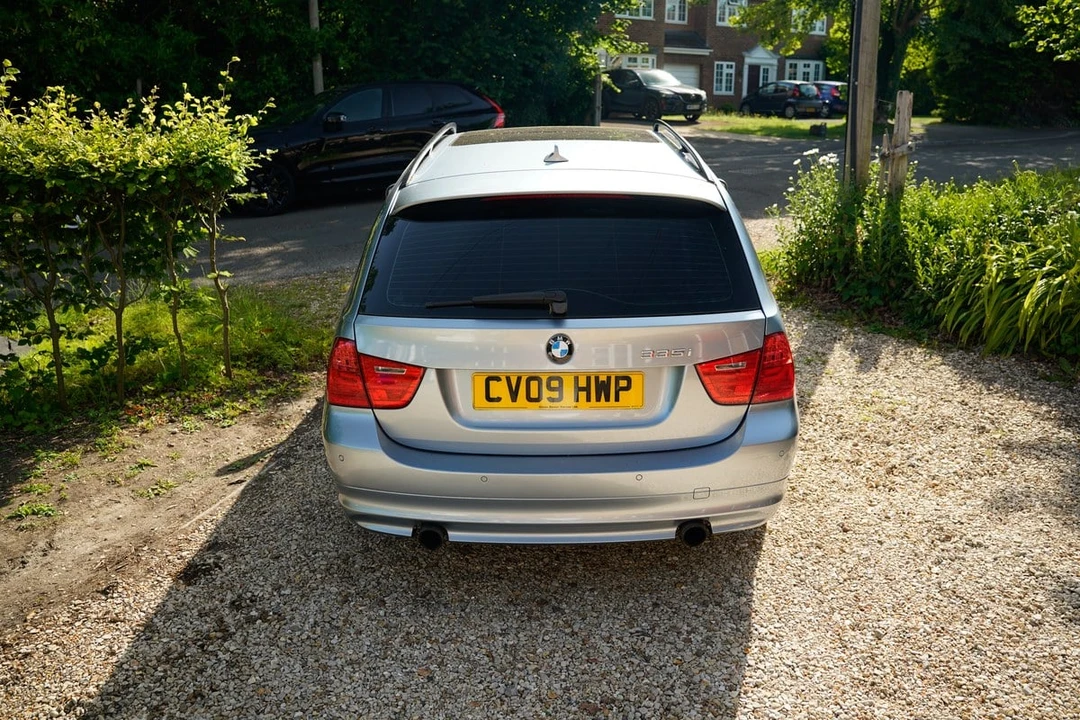2009 BMW E91 335i Touring - Image 11 of 30