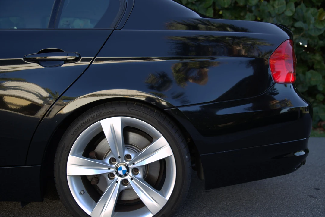 2009 BMW E90 335i Sedan - Image 28 of 31
