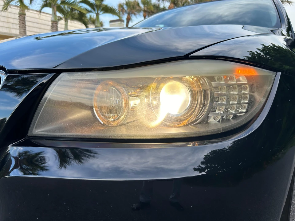 2009 BMW E90 335i Sedan - Image 20 of 31
