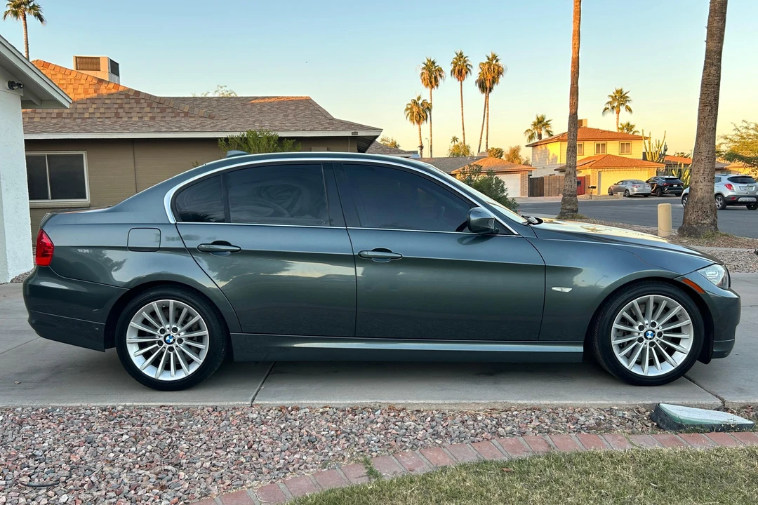 2009 BMW E90 335i Sedan - Image 3 of 5