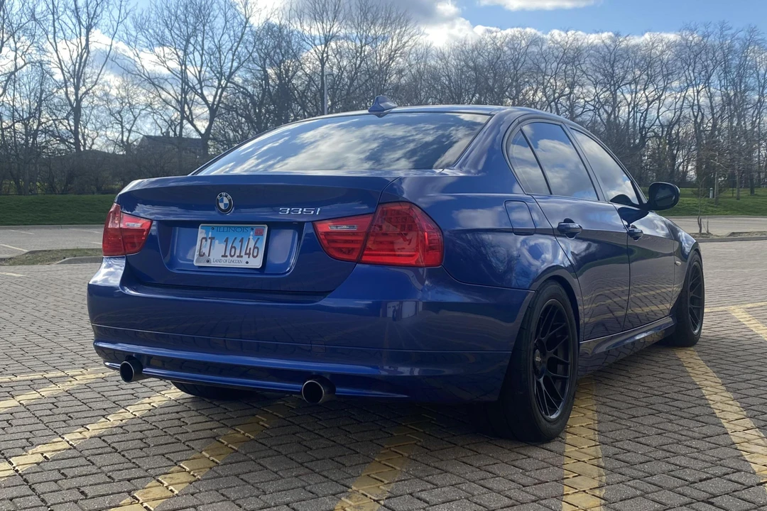 2009 BMW E90 335i Sedan - Image 16 of 31