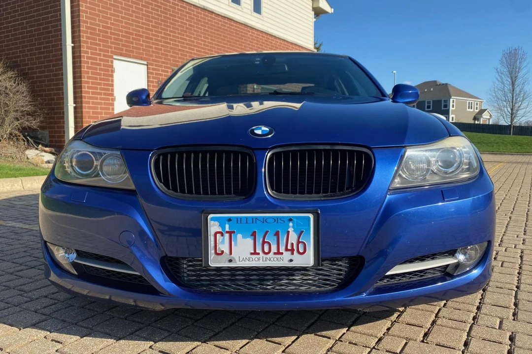 2009 BMW E90 335i Sedan - Image 2 of 31