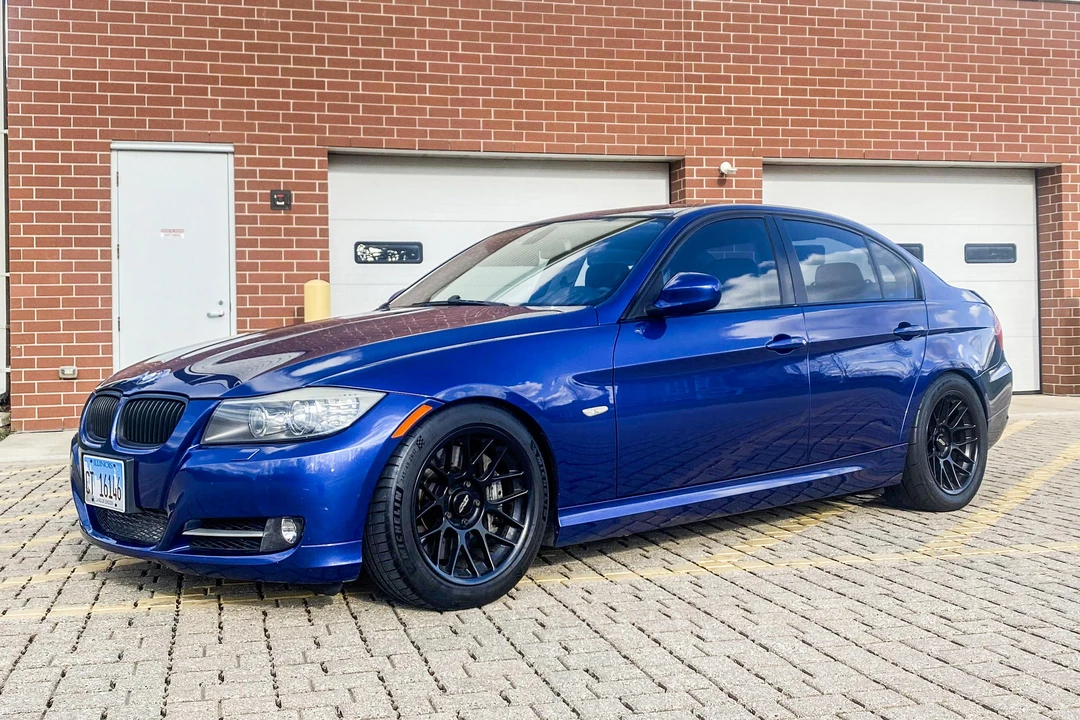 2009 BMW E90 335i Sedan - Image 10 of 31