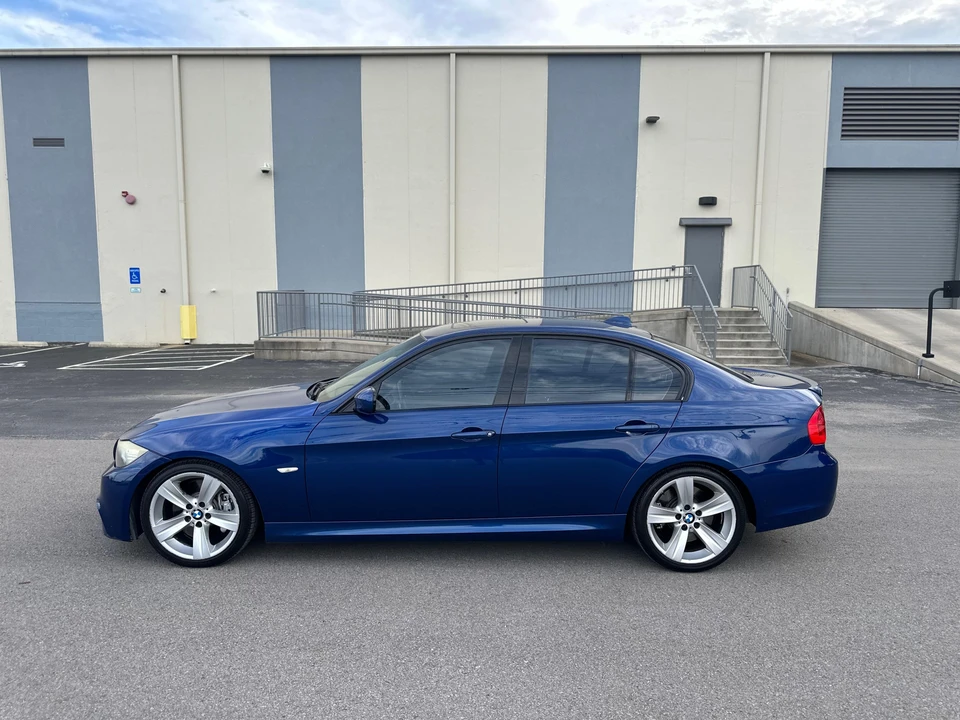2009 BMW E90 335i Sedan - Image 7 of 31