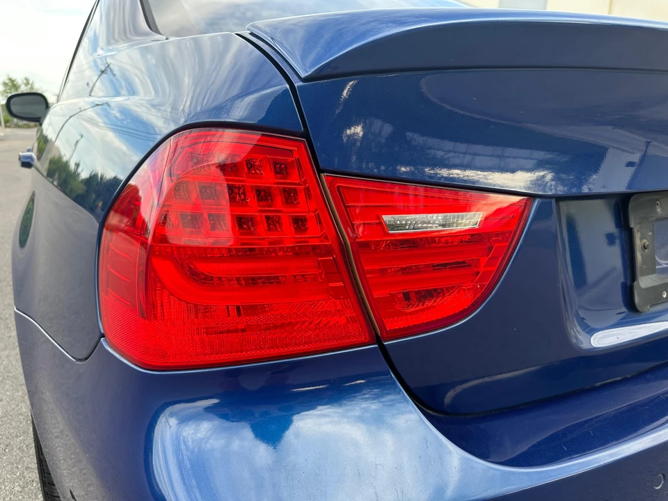 2009 BMW E90 335i Sedan - Image 17 of 31