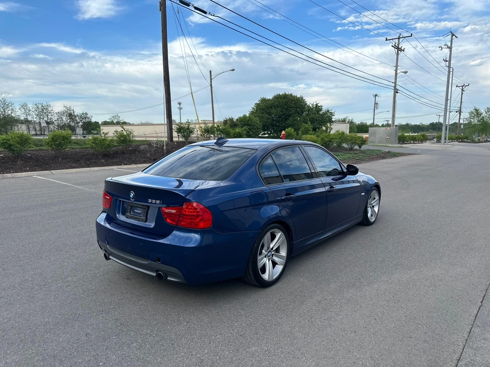 2009 BMW E90 335i Sedan - Image 9 of 31