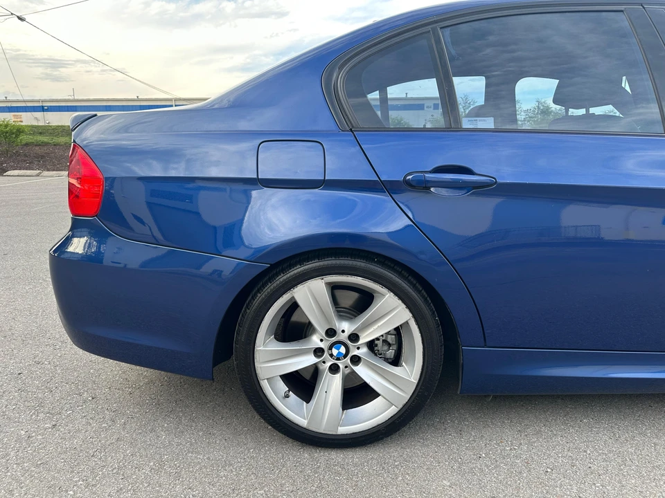 2009 BMW E90 335i Sedan - Image 19 of 31