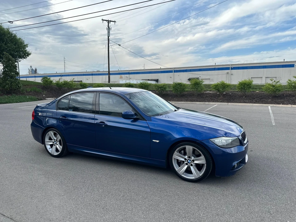 2009 BMW E90 335i Sedan - Image 11 of 31