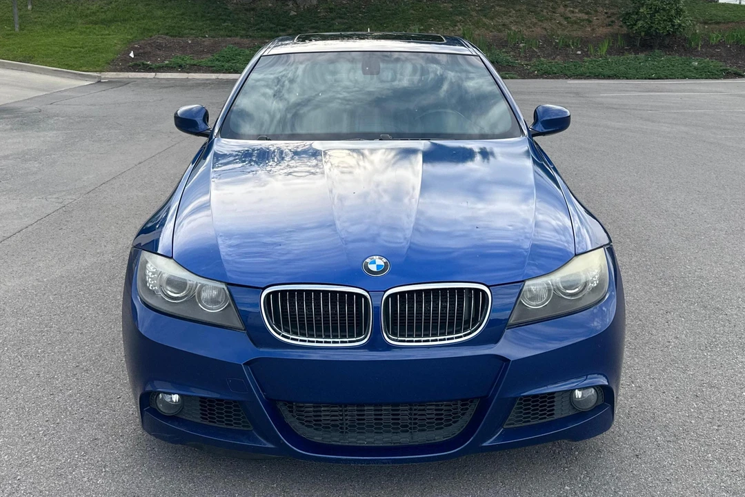 2009 BMW E90 335i Sedan - Image 2 of 31