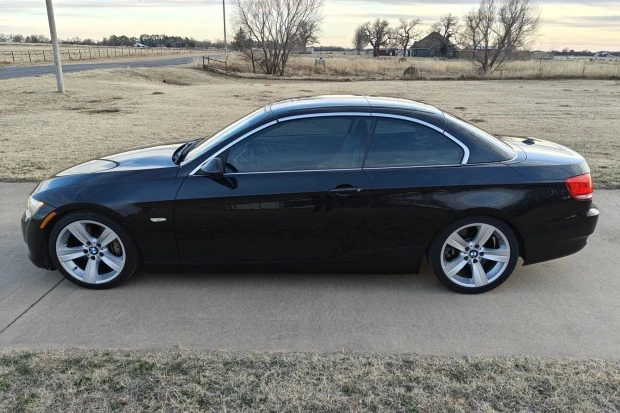 2009 BMW E93 335i Convertible - Image 3 of 7