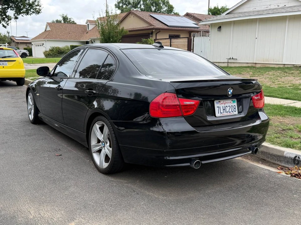 2009 BMW E90 335i Sedan - Image 17 of 19