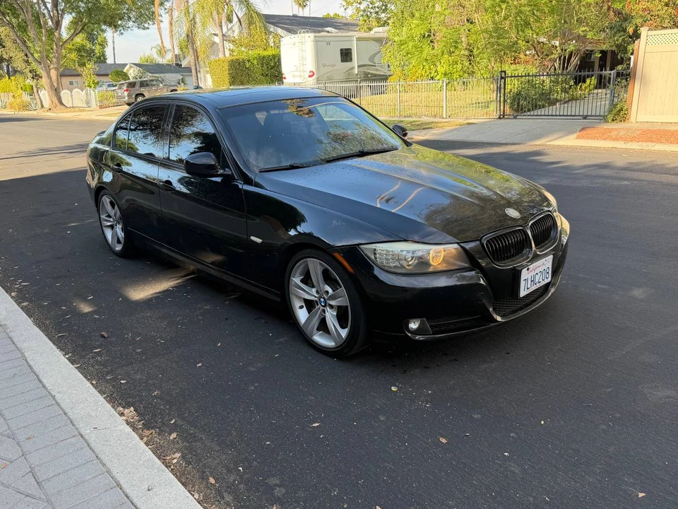 2009 BMW E90 335i Sedan - Image 6 of 19