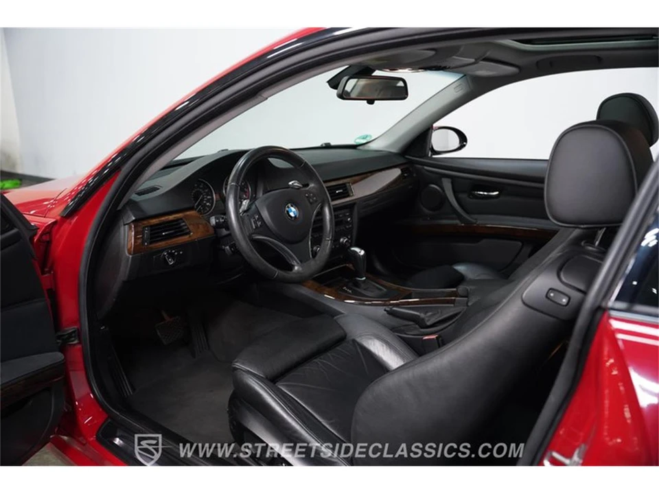 2009 BMW E90 335i Sedan - Image 2 of 31