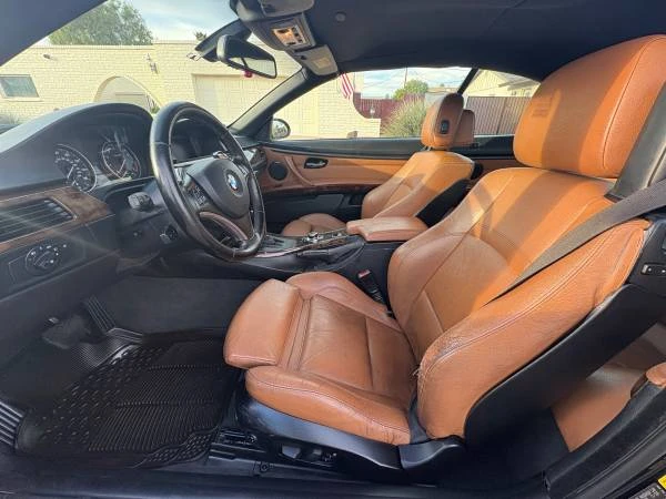 2009 BMW E93 335i Convertible - Image 10 of 11