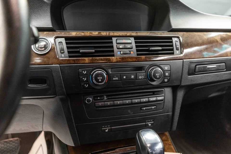 2009 BMW E92 335i Coupe - Image 14 of 18