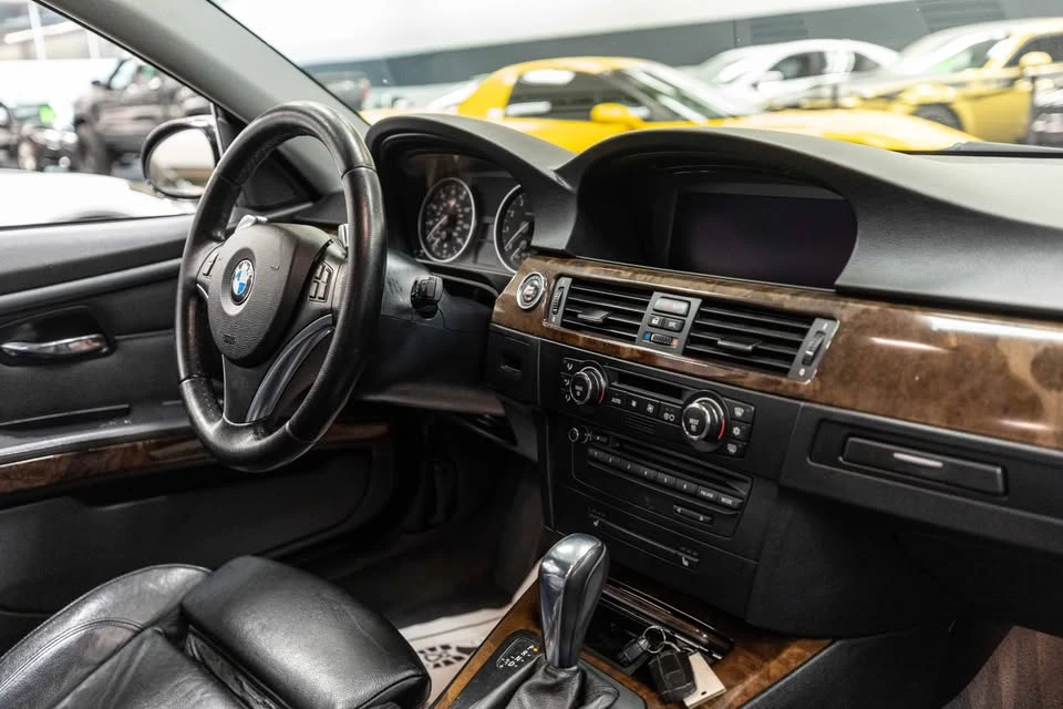 2009 BMW E92 335i Coupe - Image 15 of 18