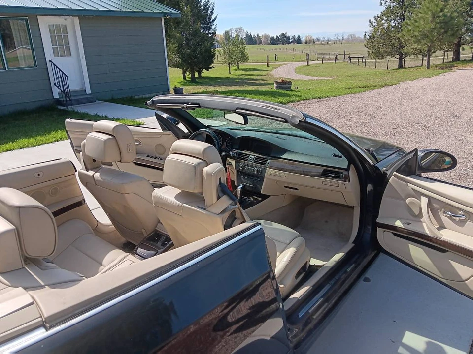 2009 BMW E93 335i Convertible - Image 10 of 14