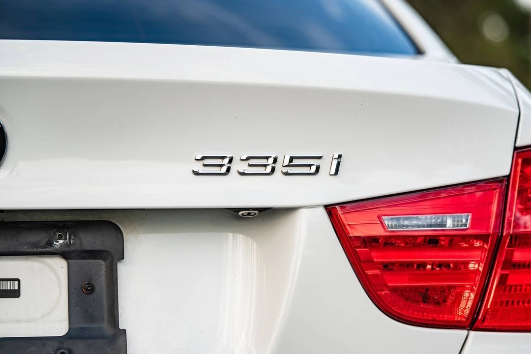 2009 BMW E90 335i Sedan - Image 15 of 21