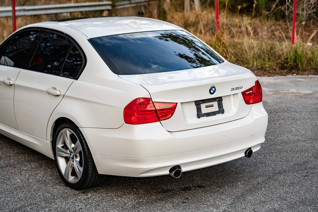 2009 BMW E90 335i Sedan - Image 12 of 21
