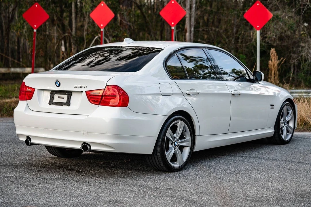 2009 BMW E90 335i Sedan - Image 7 of 21