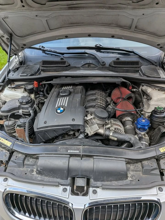 2009 BMW E90 335i Sedan - Image 9 of 19