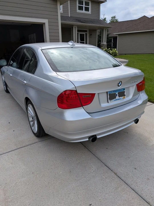 2009 BMW E90 335i Sedan - Image 5 of 19