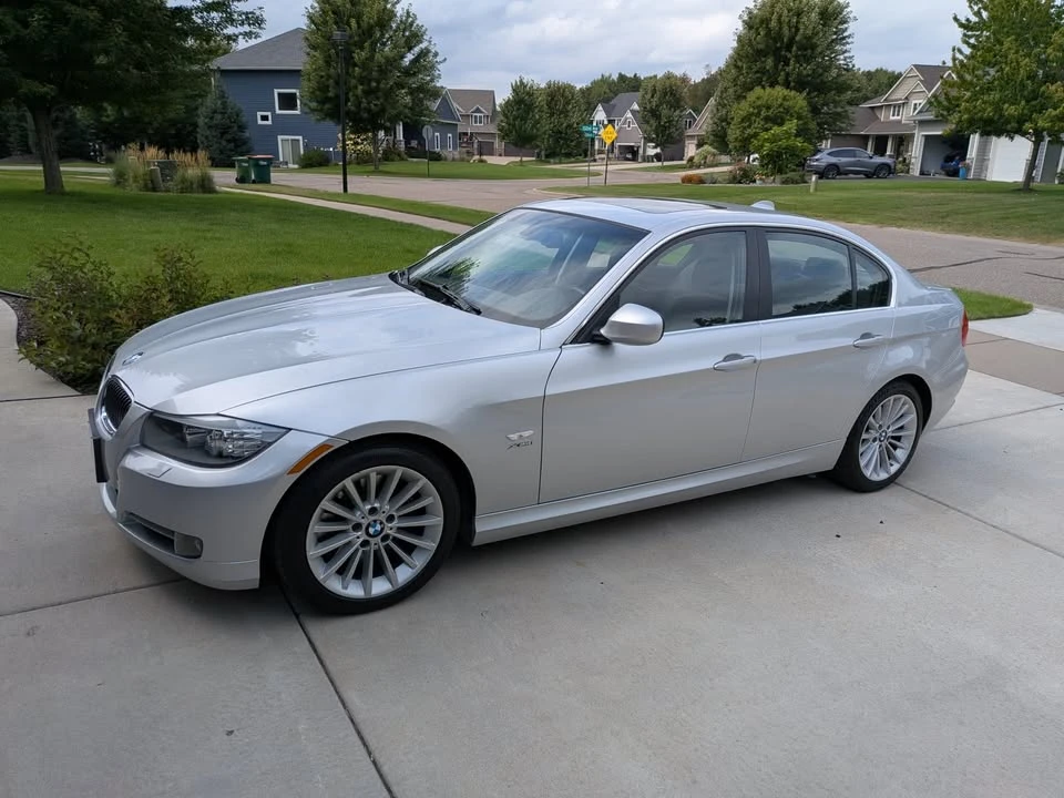 2009 BMW E90 335i Sedan - Image 4 of 19