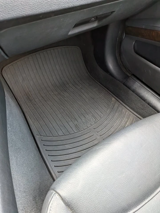 2009 BMW E90 335i Sedan - Image 17 of 19