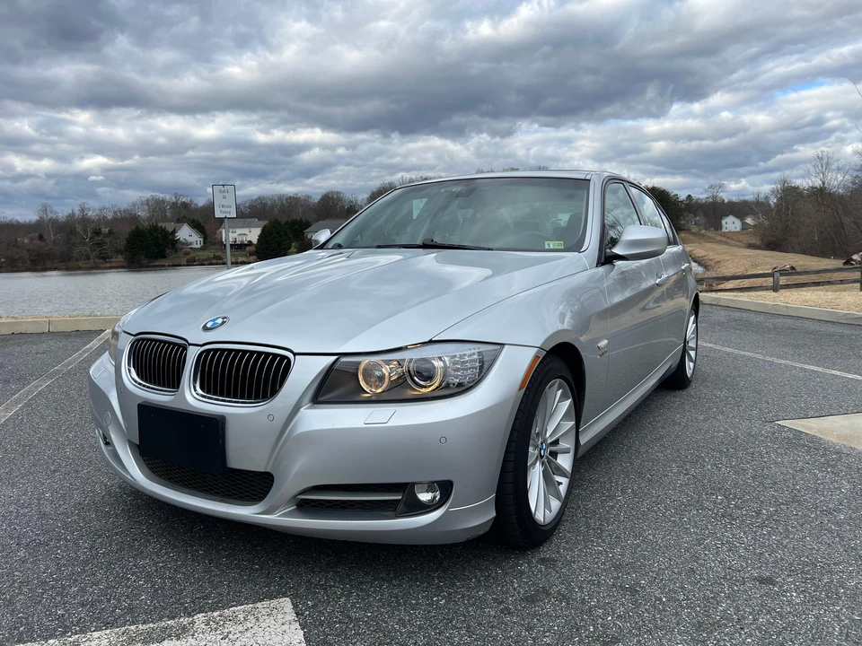 2009 BMW E90 335i Sedan - Image 6 of 31