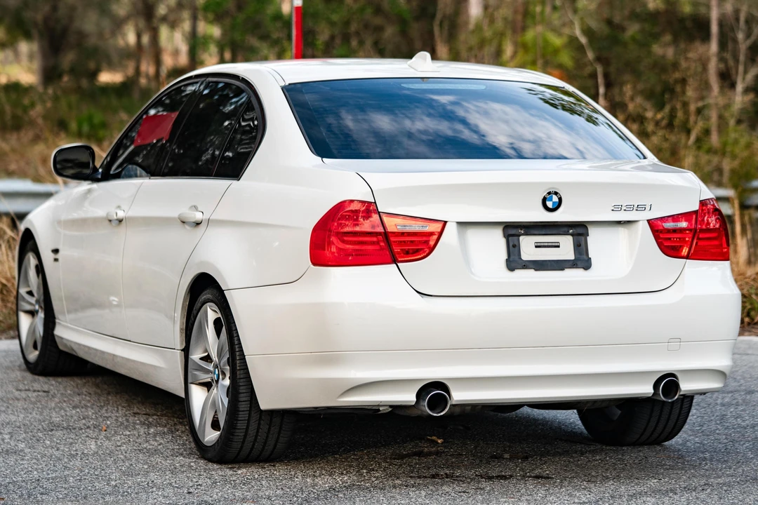 2009 BMW E90 335i Sedan - Image 4 of 31