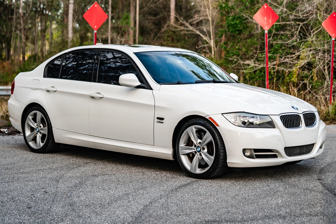 2009 BMW E90 335i Sedan - Image 26 of 31