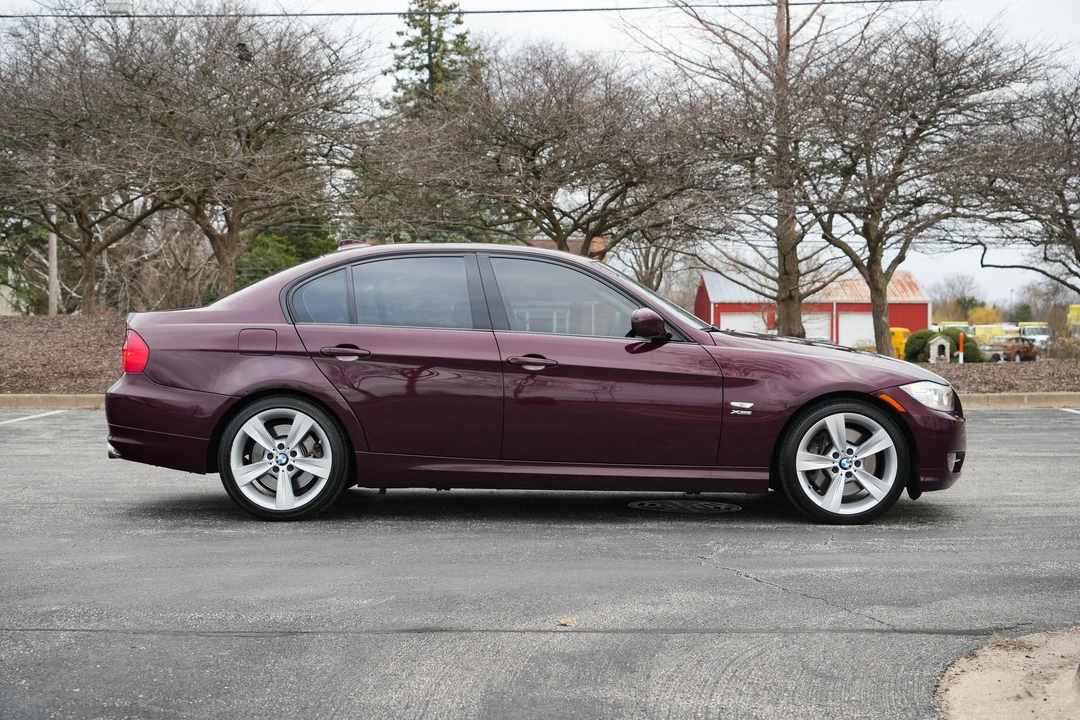 2009 BMW E90 335i Sedan - Image 10 of 31