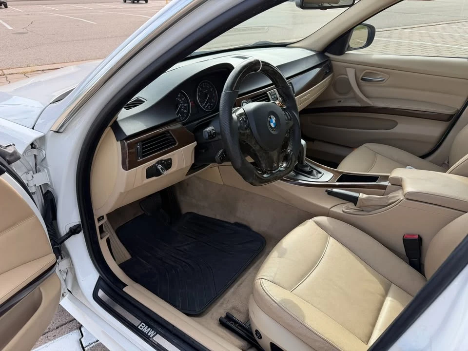 2009 BMW E90 335i Sedan - Image 11 of 18