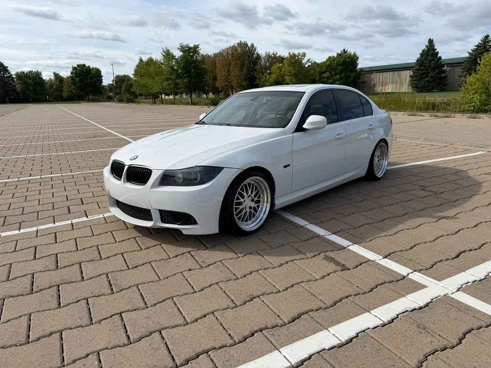 2009 BMW E90 335i Sedan - Image 3 of 18