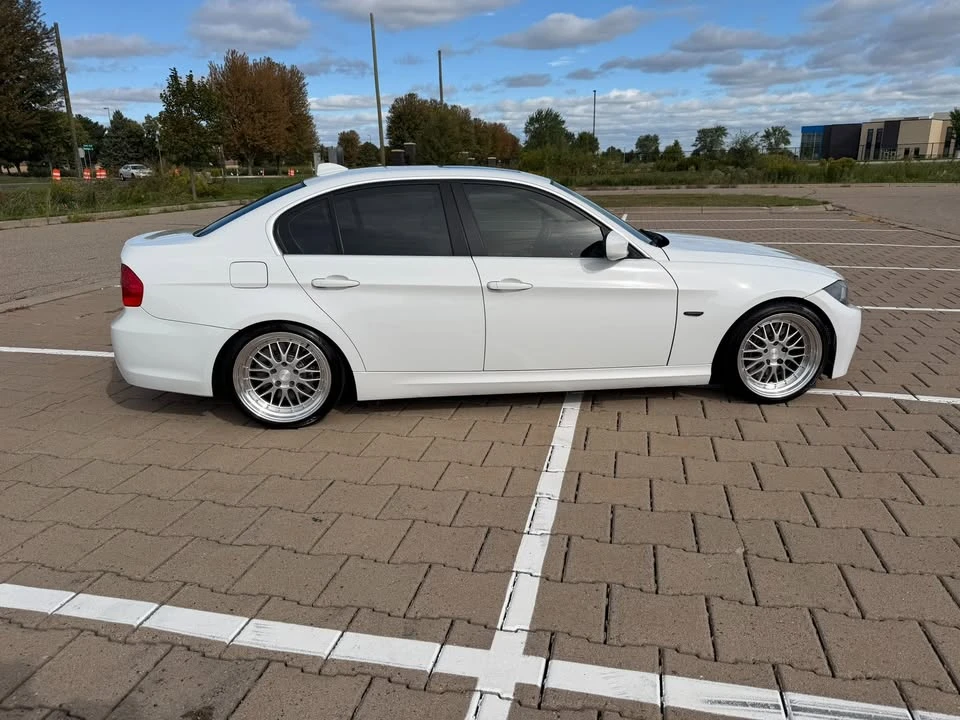 2009 BMW E90 335i Sedan - Image 8 of 18
