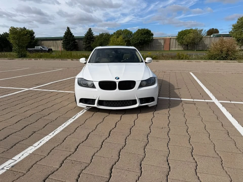2009 BMW E90 335i Sedan - Image 2 of 18