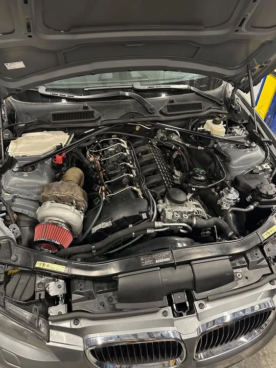2009 BMW E90 335i Sedan - Image 10 of 10