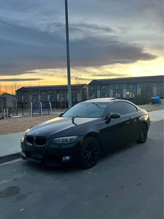 2009 BMW E90 335i Sedan - Image 3 of 10