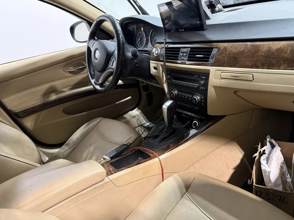 2009 BMW E90 3 Series Sedan - Image 5 of 11