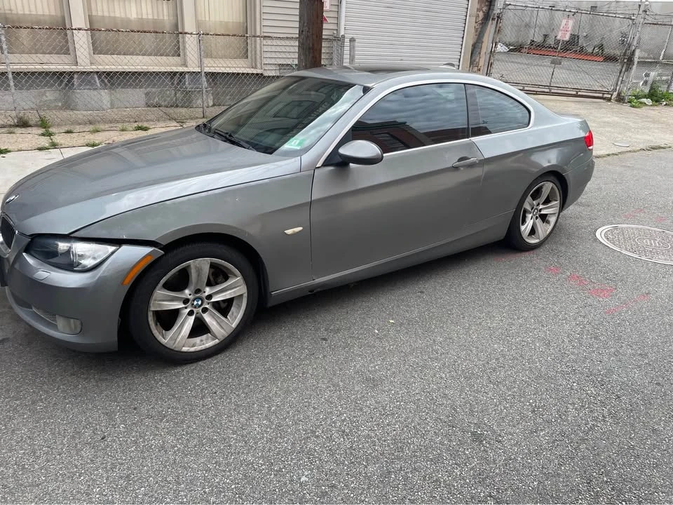 2009 BMW E90 335i Sedan - Image 2 of 3