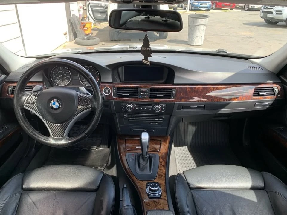 2009 BMW E90 335i Sedan - Image 11 of 12
