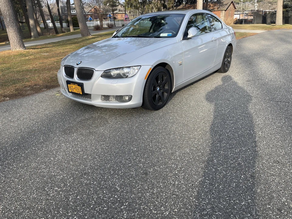 2009 BMW E92 335i Coupe - Image 9 of 31