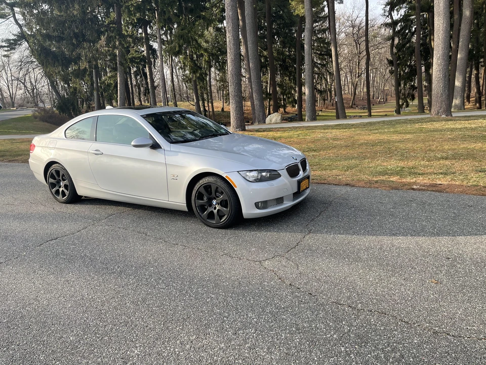 2009 BMW E92 335i Coupe - Image 19 of 31