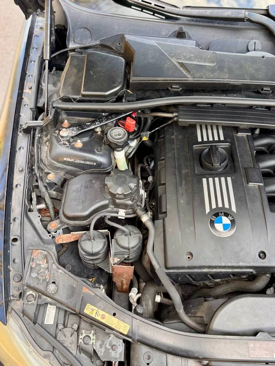 2009 BMW E90 335i Sedan - Image 20 of 23