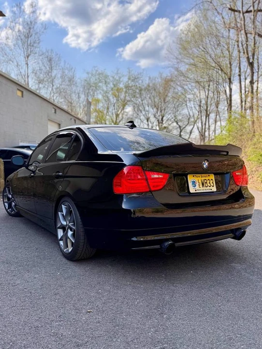 2009 BMW E90 335i Sedan - Image 5 of 23