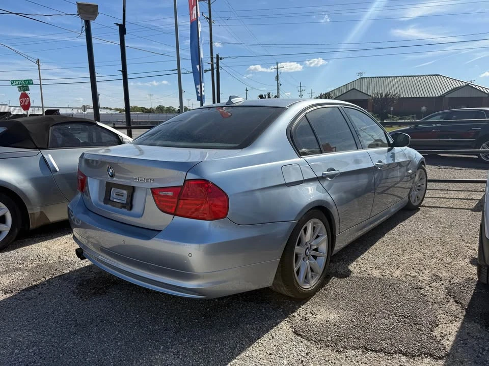 2009 BMW E60 5 Series Sedan - Image 3 of 6