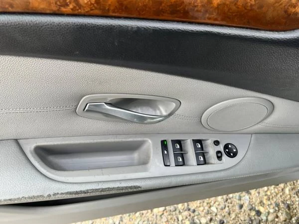 2009 BMW E60 5 Series Sedan - Image 16 of 21