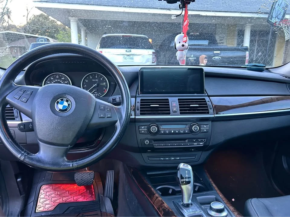 2009 BMW E60 5 Series Sedan - Image 8 of 10