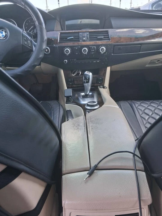 2009 BMW E60 5 Series Sedan - Image 11 of 20